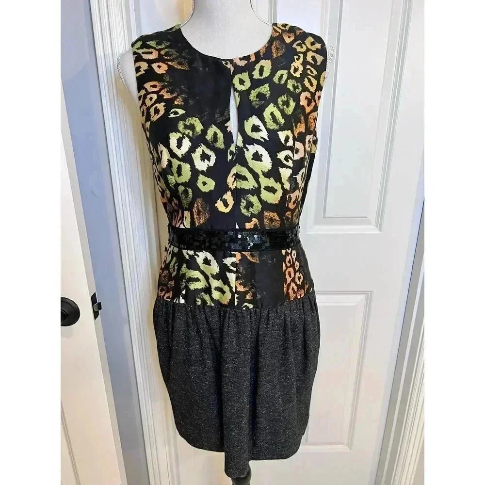 Rachel Rachel Roy key hole front animal print sequins waist‎ dress size 6